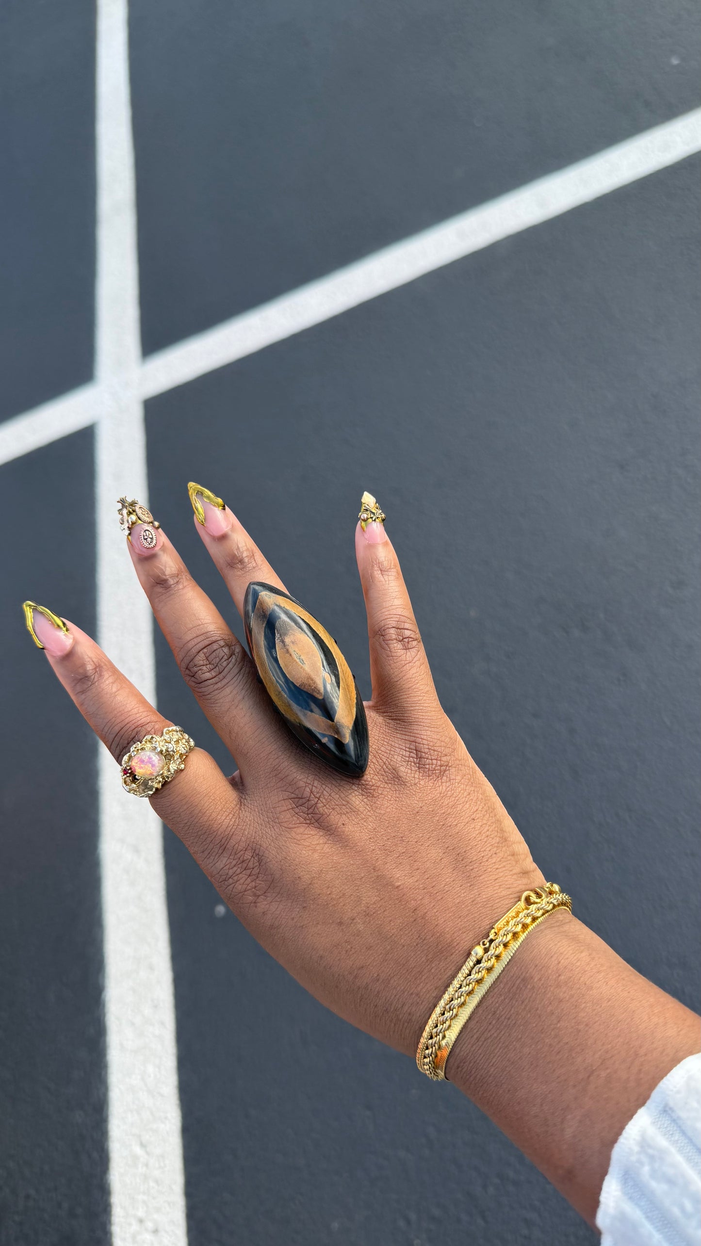 Horn Ring