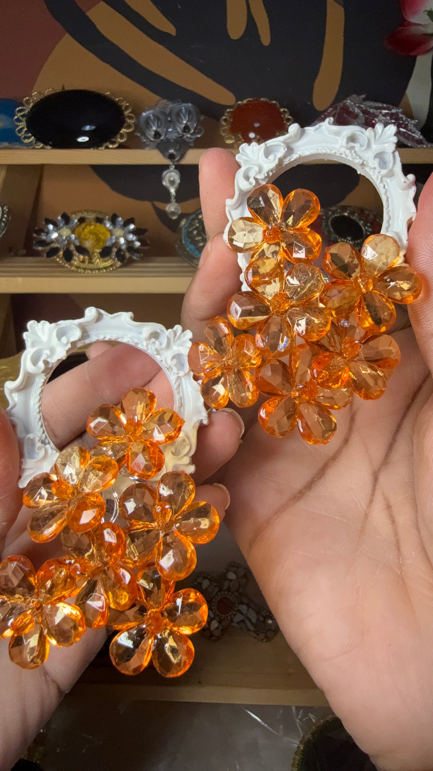 Lucid Art- Orange