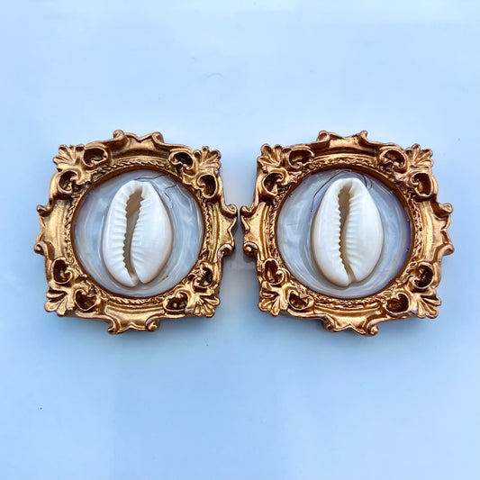 Framed- Cowrie
